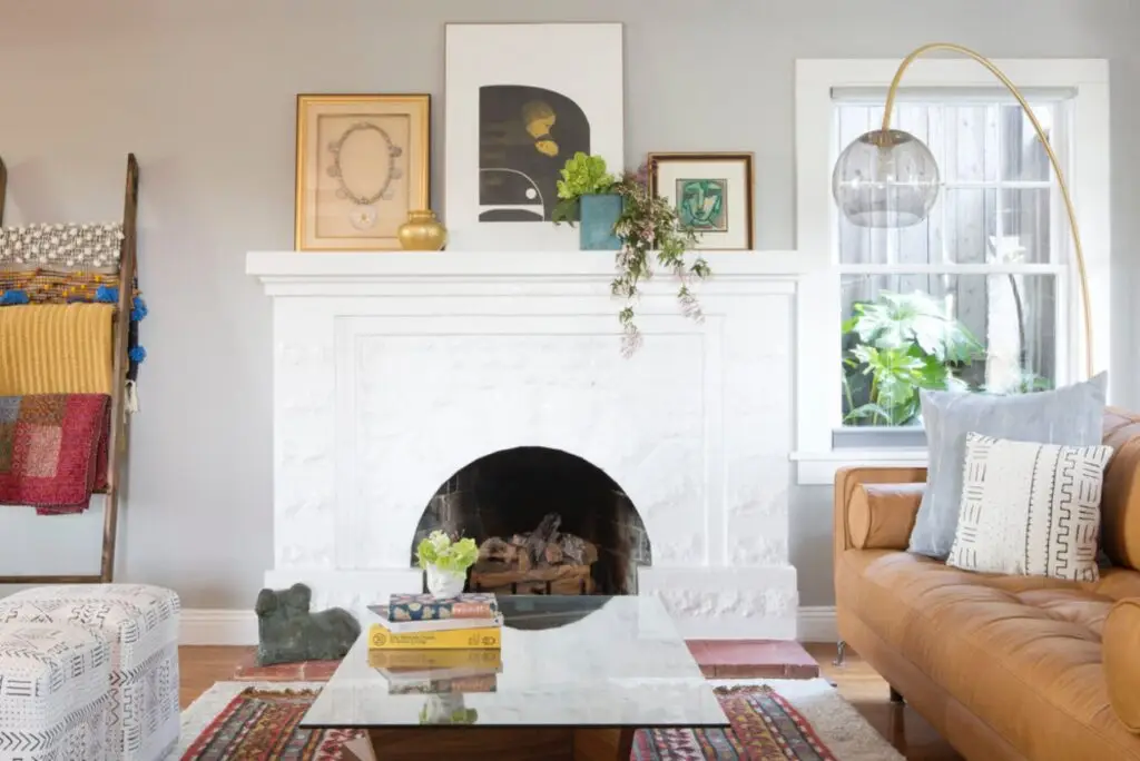 mixing vintage with modern furnishings - budgeting for interior design