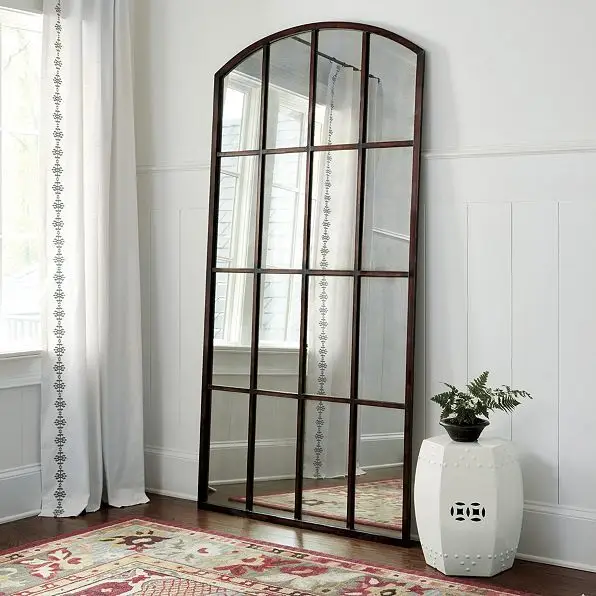 vertical-wall-mirror-makes-ceiling-appear-taller