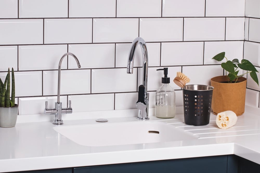 kitchen backsplash white subway tile with contrasting grout